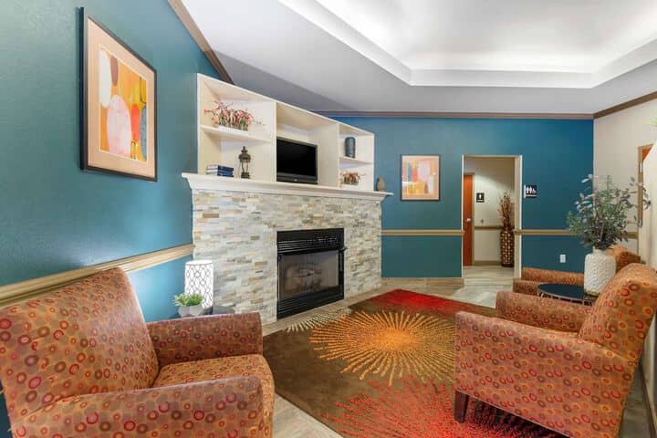 Hotel Interior 3 of 33